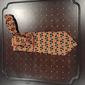 Barry Wells Artistic Theme Silk Ties Black Red 3.5 Width